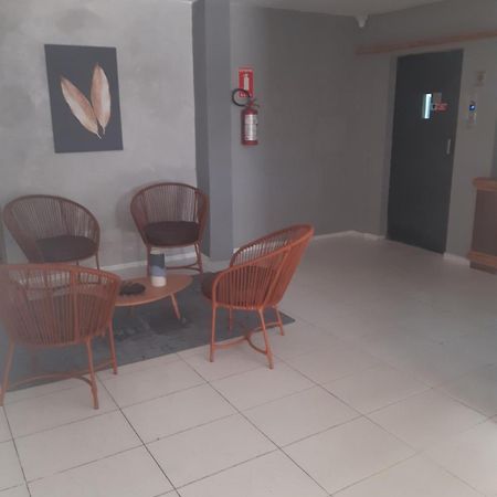 Apartamento Inteiro A 100 Metros Da Praia 福塔雷萨 外观 照片