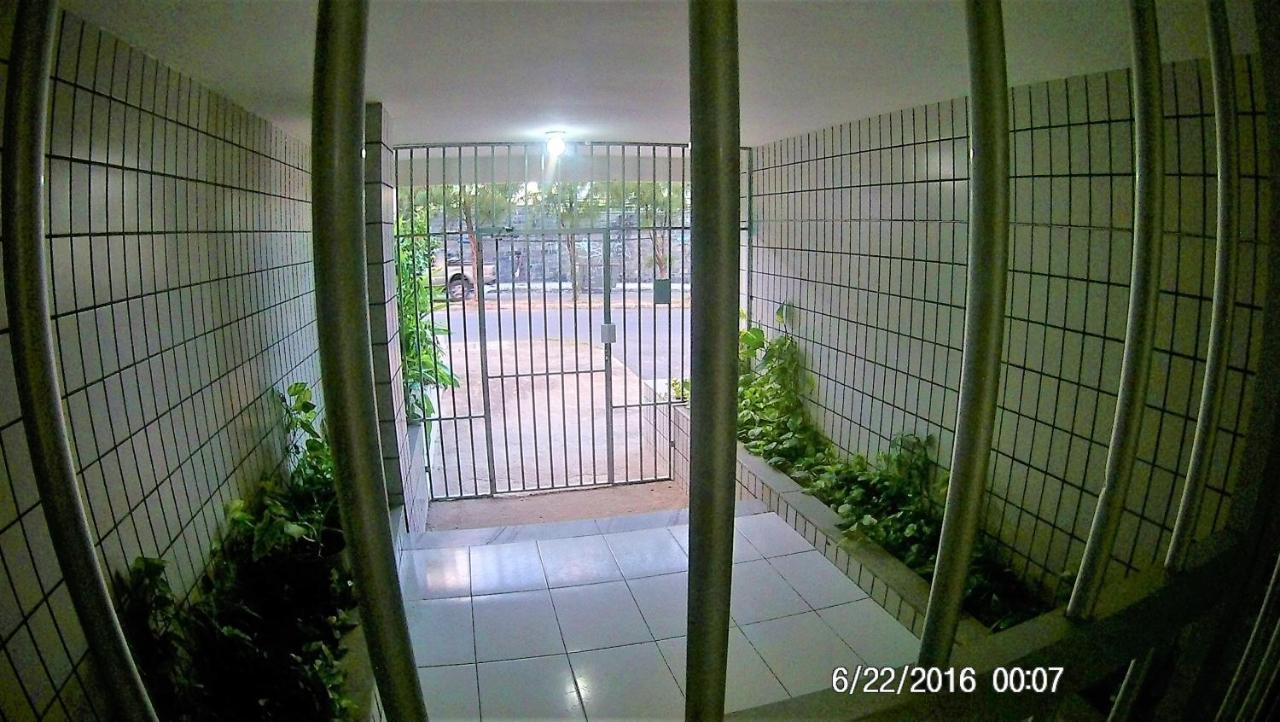 Apartamento Inteiro A 100 Metros Da Praia 福塔雷萨 外观 照片